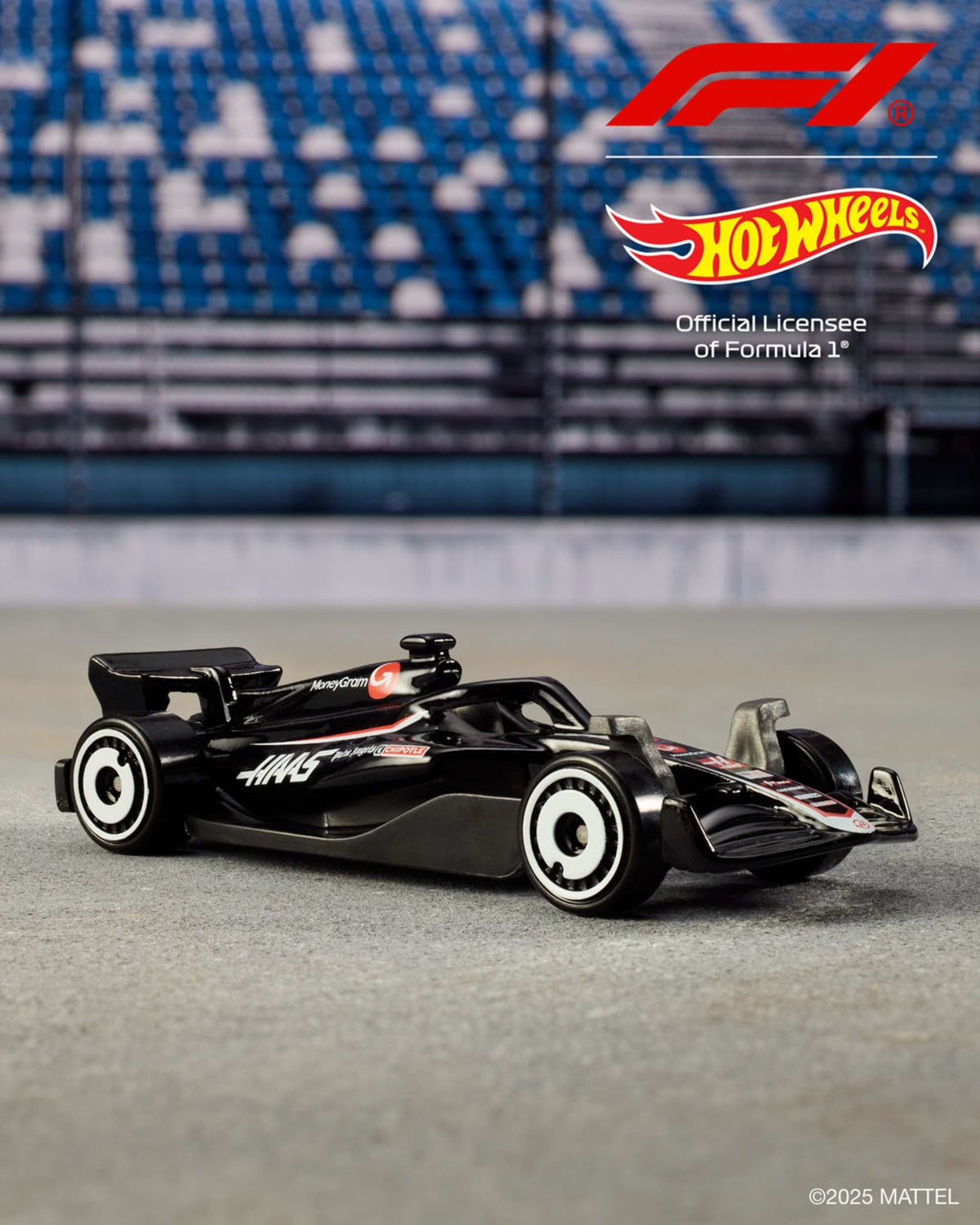 Hot Wheels 5-Pack Race Team, Set Of 5 Formula 1-Themed 1:64 Scale Die-Cast Toy Cars