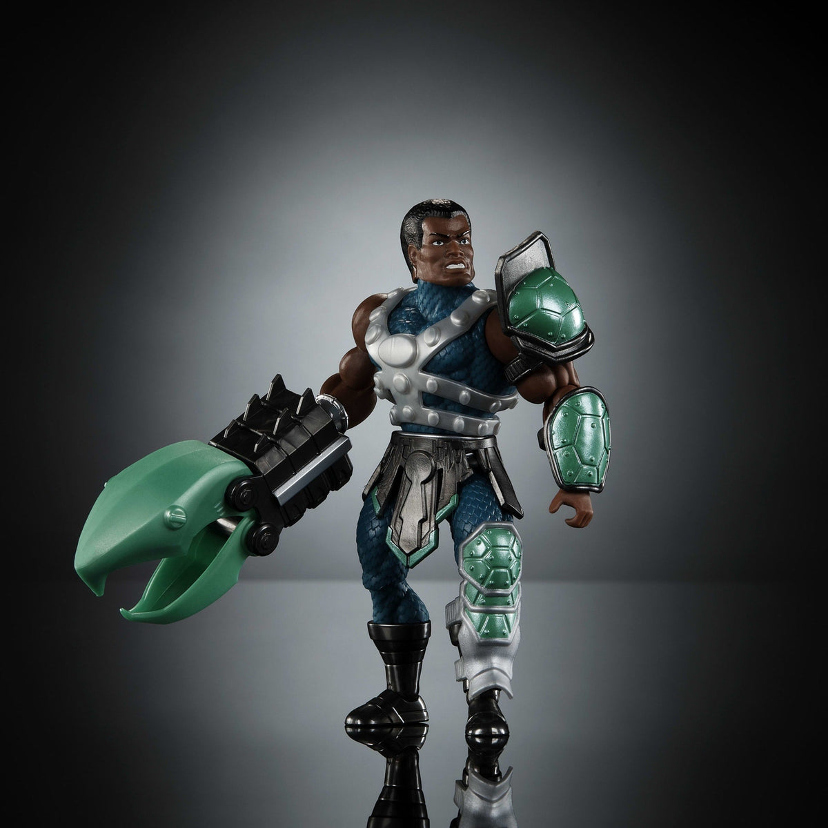 Masters of the Universe Tartarugas of Grayskull Figura de Ação Clamp Champ de 5.5 polegadas