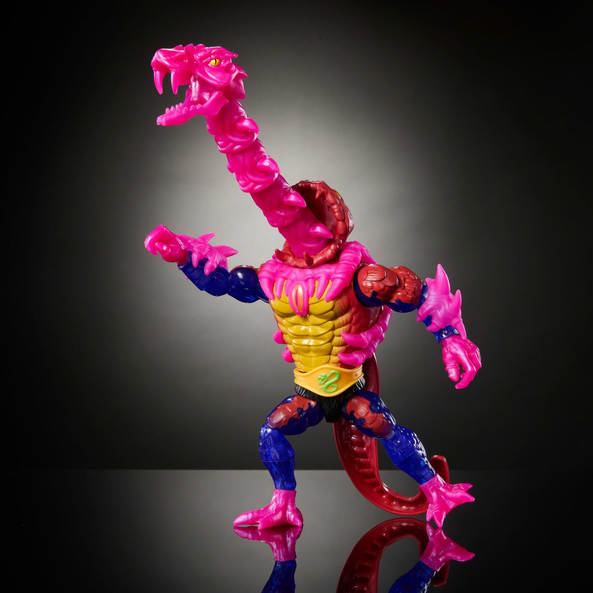 Masters of the Universe Turtles of Grayskull Figura de Acción Rattlor de 5.5 pulgadas