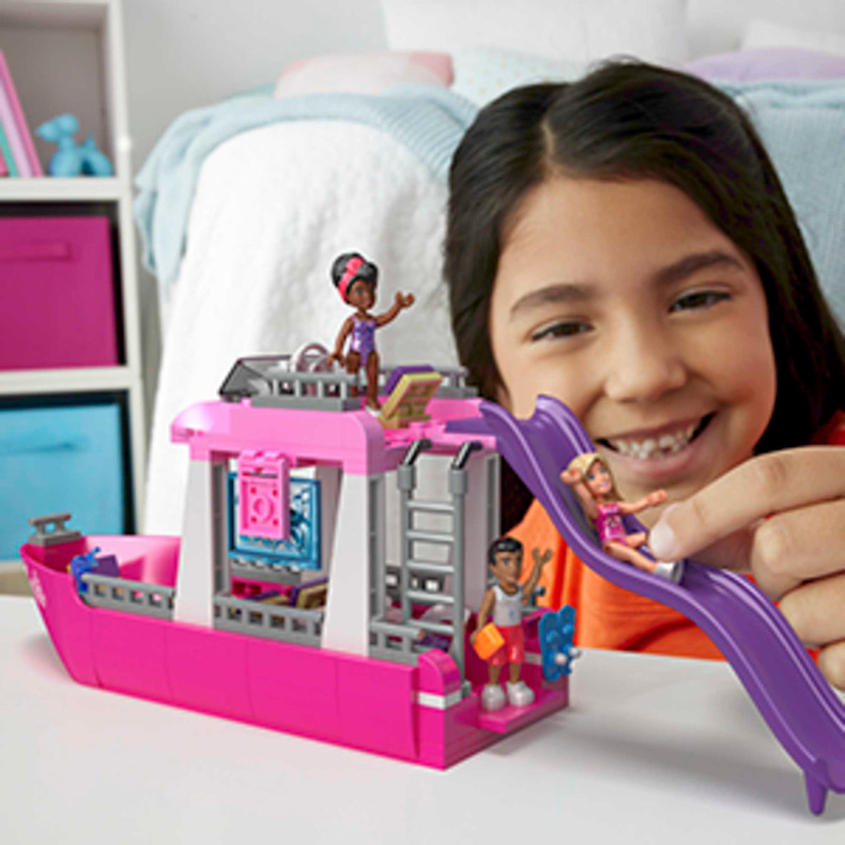 MEGA Barbie Malibu Dream Boat Building Kit Playset With 3 Micro-Dolls (317 Pieces)