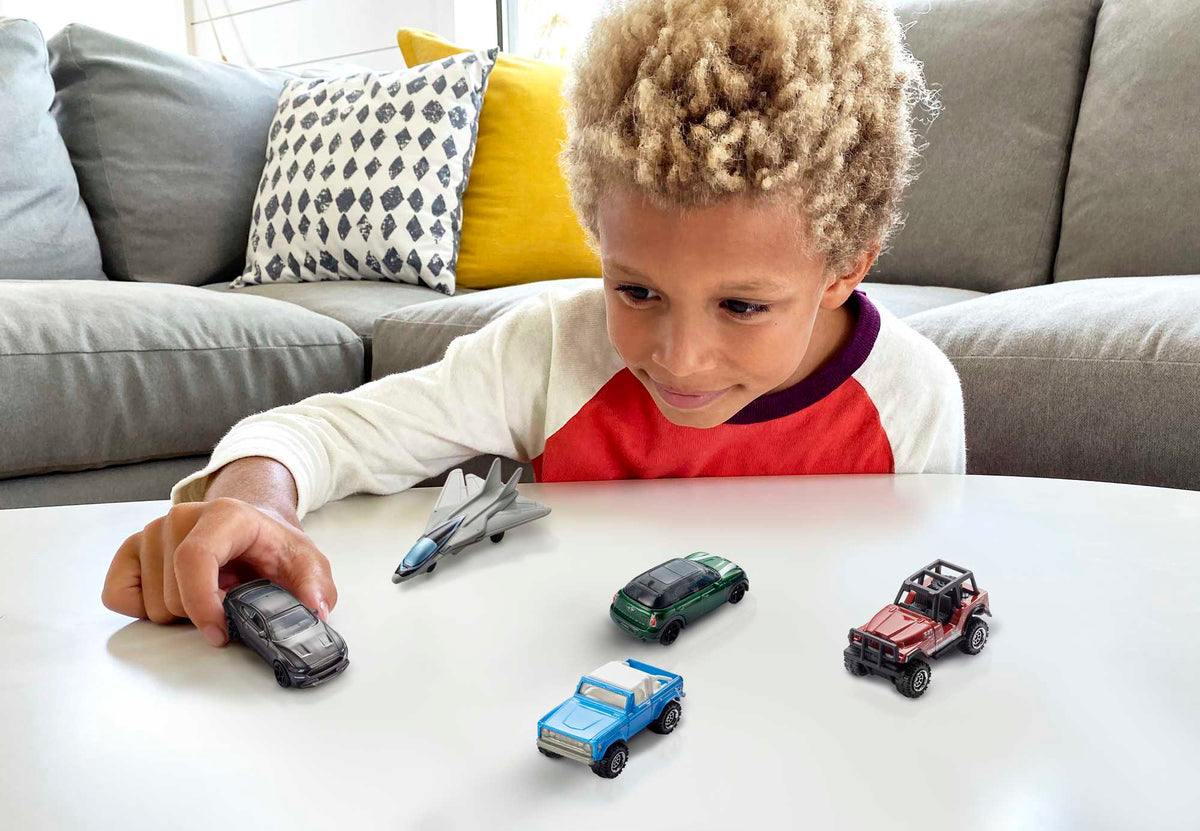 Matchbox Diecast Vehículo de Juguete Auto Básico paquete de 5